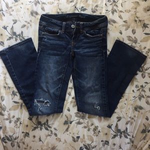 🦅AMERICAN EAGLE DISTRESSED STRETCH JEANS🦅
